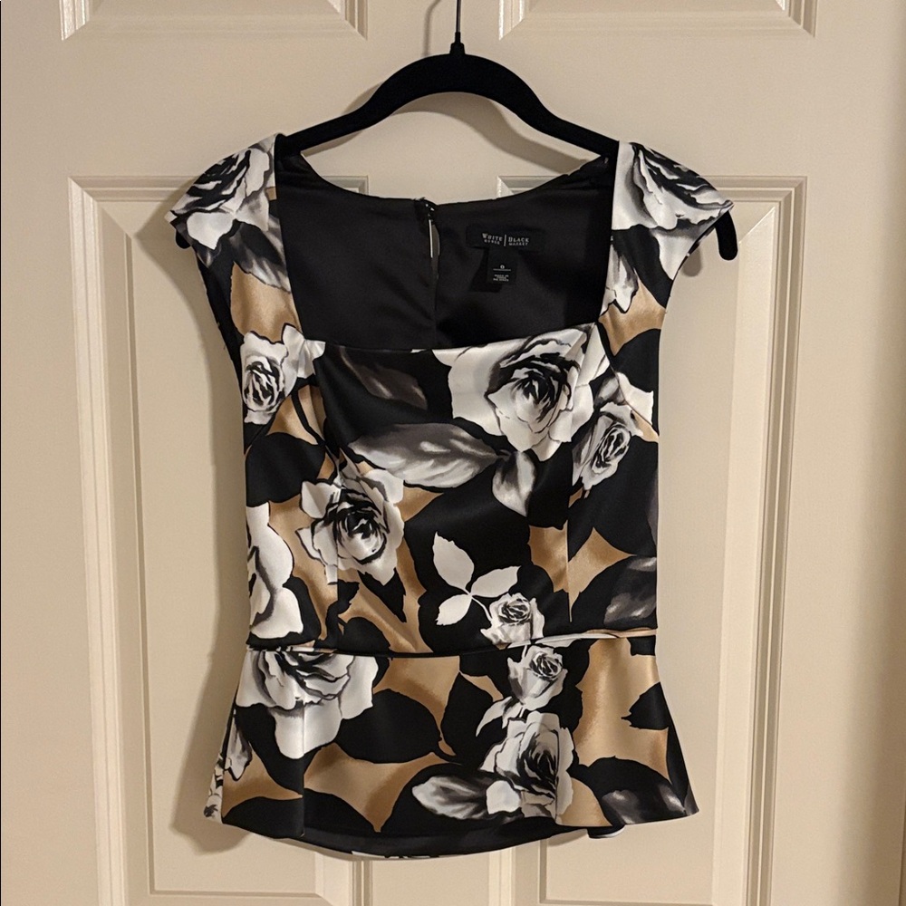 White House Black Market Black, White & Gold Floral Cap-Sleeve Peplum Top